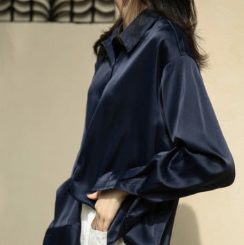 Camicia da donna in raso a maniche lunghe